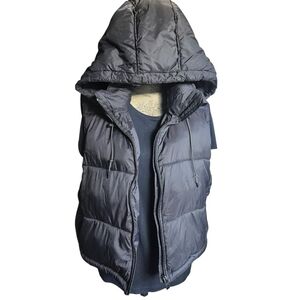 Zara Black Weather-Resistant Vest